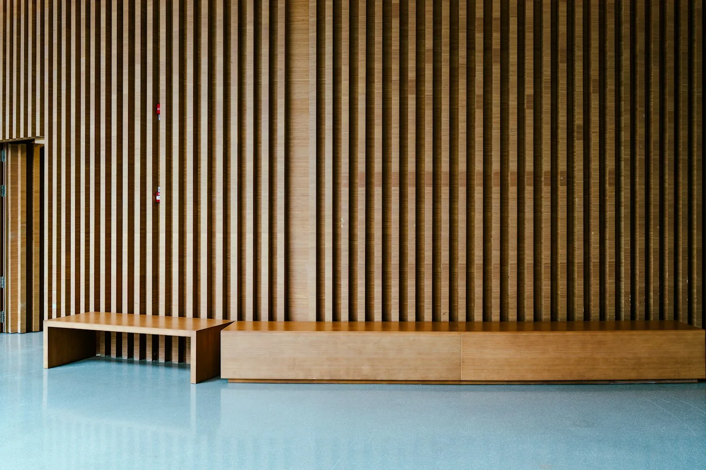 Banc d'Entrée en Chêne et Cannage Maison